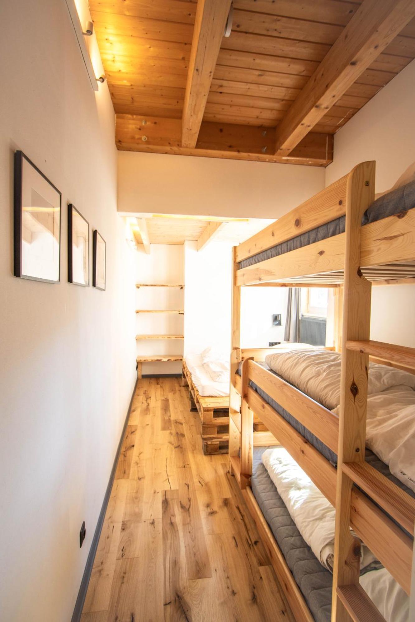 Hostel Oder Ferienwohnung 1-16 Personen Im Blauen Haus Fehmarn Bagian luar foto
